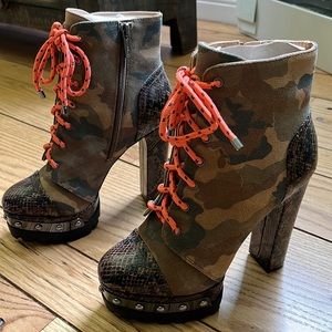Jessica Simpson Irella camo combat boot.